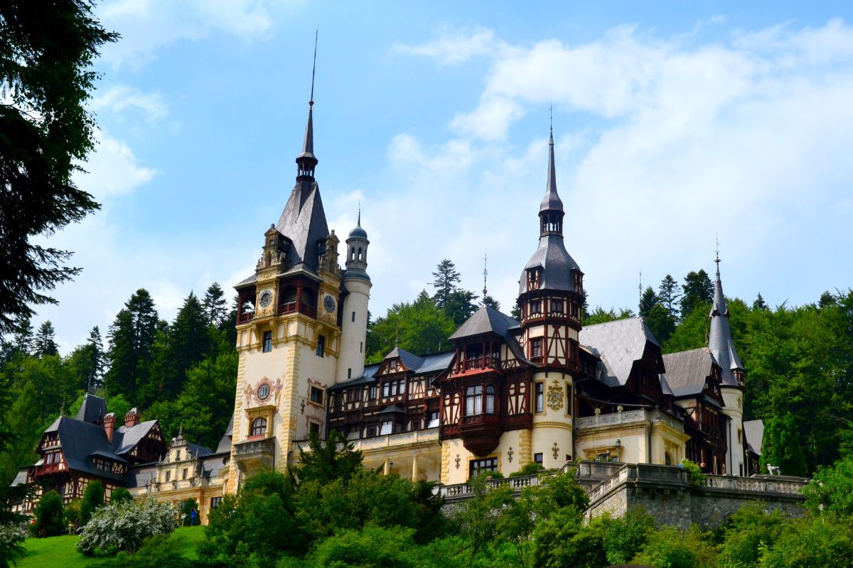 peles castle