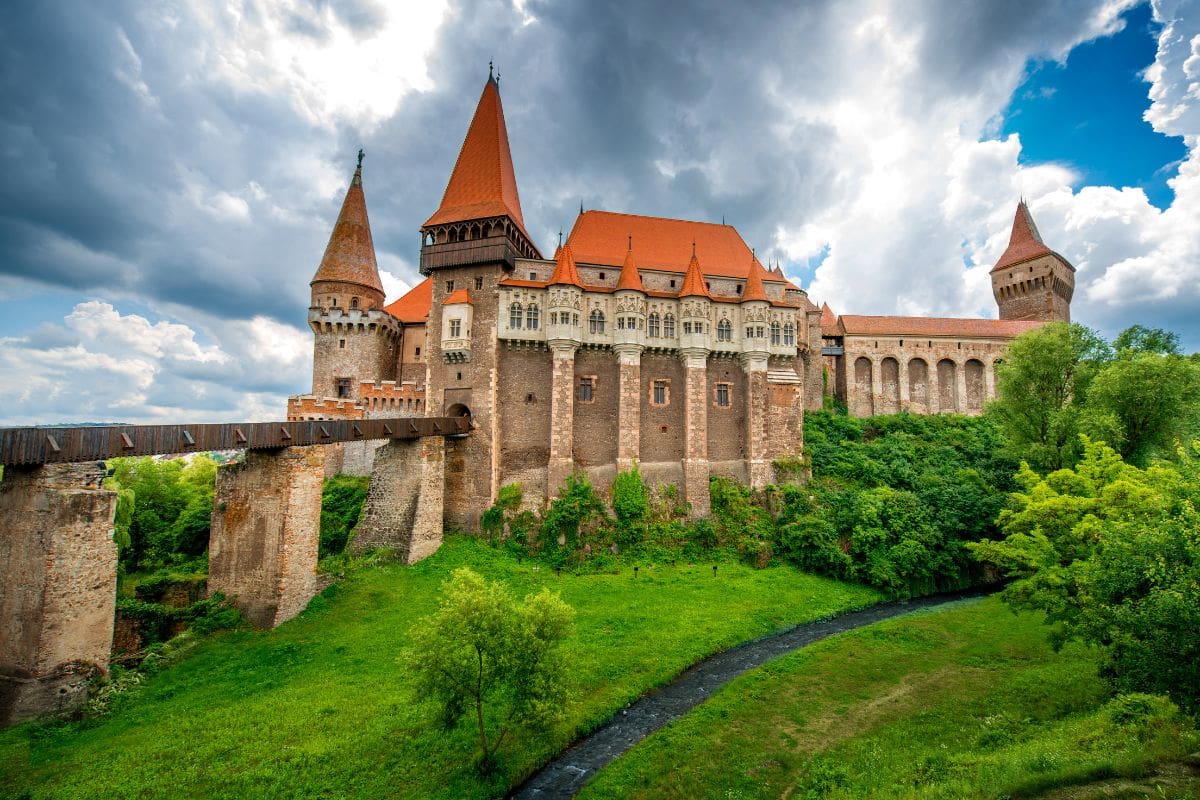 corvin castle