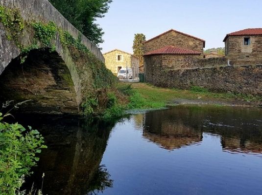 Puente de Ribadiso, llegando a Arzúa