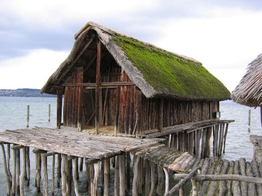 Yacimiento palafítico en Suiza