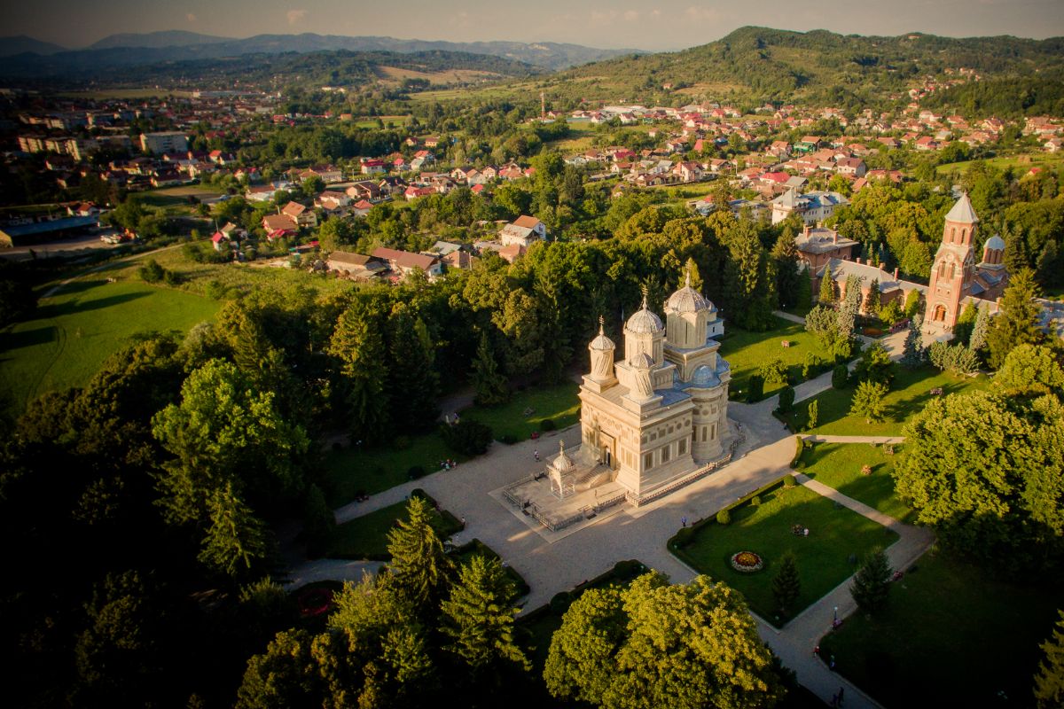 catedral de curtea d'arges