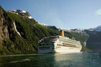 Terje-RakkeNordic-life-Visitnorway.com-Geiranger-More-og-Romsdal-072005-99-3076_1500