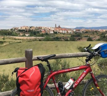 Sarrión en la Vía Verde de los Ojos Negros